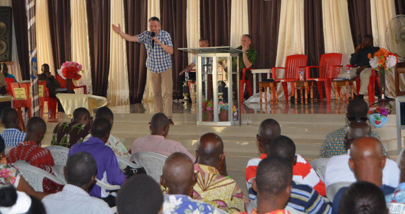På missionstur med Gospel Outreach og Per Hyldgaard i Kakarta/Liberia 14-21. januar 2019