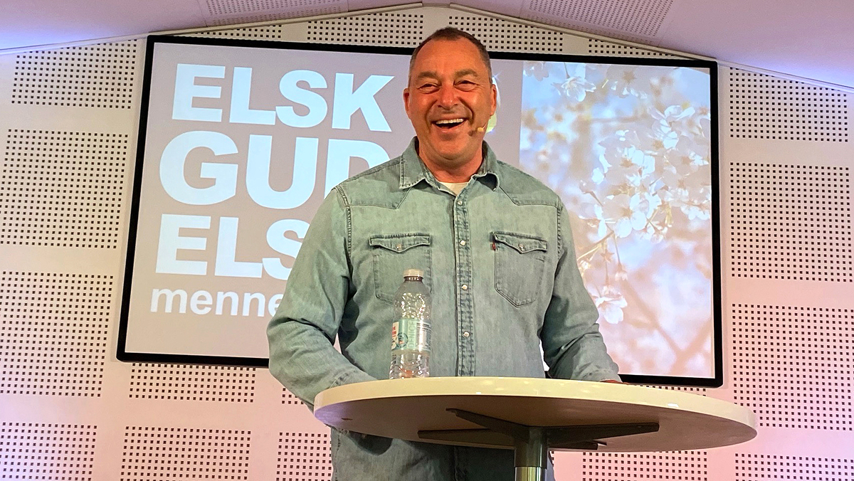 Evangelist Claus Møller fra København på besøg...